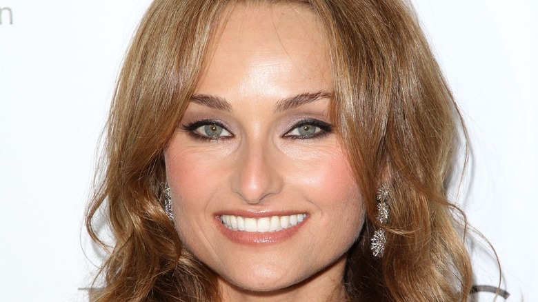 Giada De Laurentiis in nude lipstick