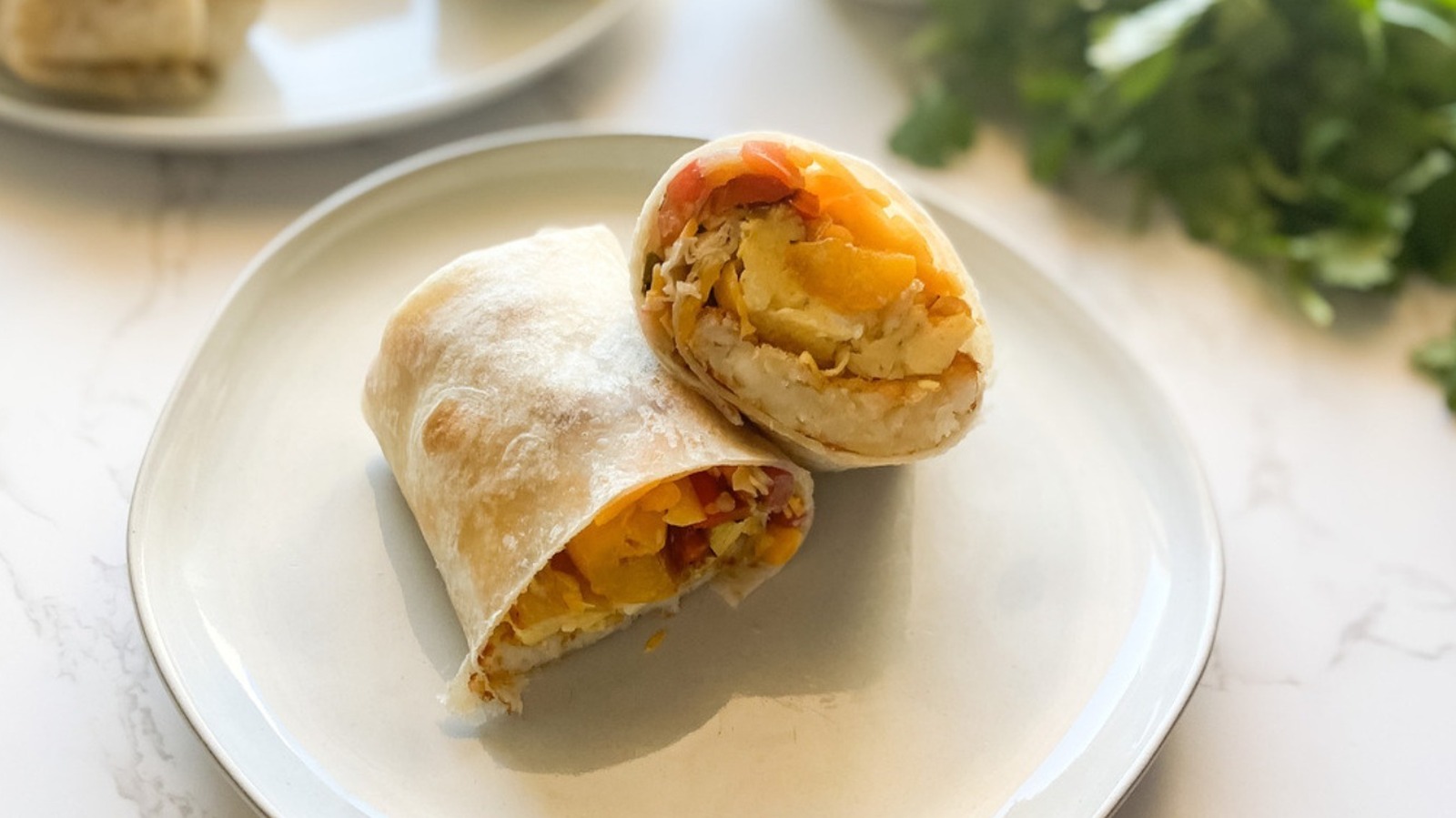 <a href="https://www.mashed.com/1717398/crunchy-layer-breakfast-burrito/" target="_blank">Give Breakfast Burritos Another Layer Of Texture With One Crunchy Addition</a>
