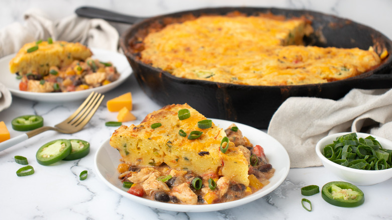 Cornbread skillet pot pie