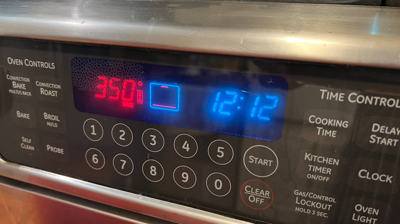 Oven temperature screen reading 350 F