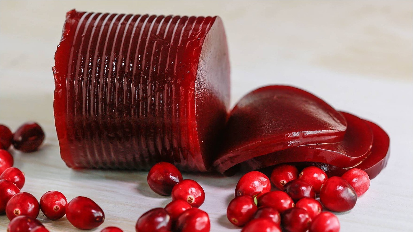 Give Your Canned Cranberries Some Spirit With Cocktail Ingredients