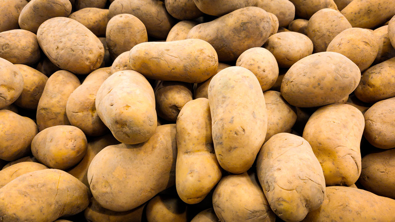 A pile of potatoes