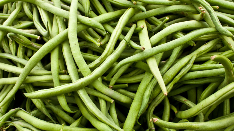 Pile of green beans