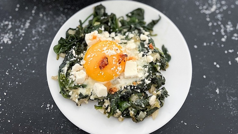 green shakshuka on plate