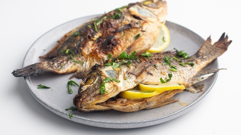 grilled whole tilapia with lemon