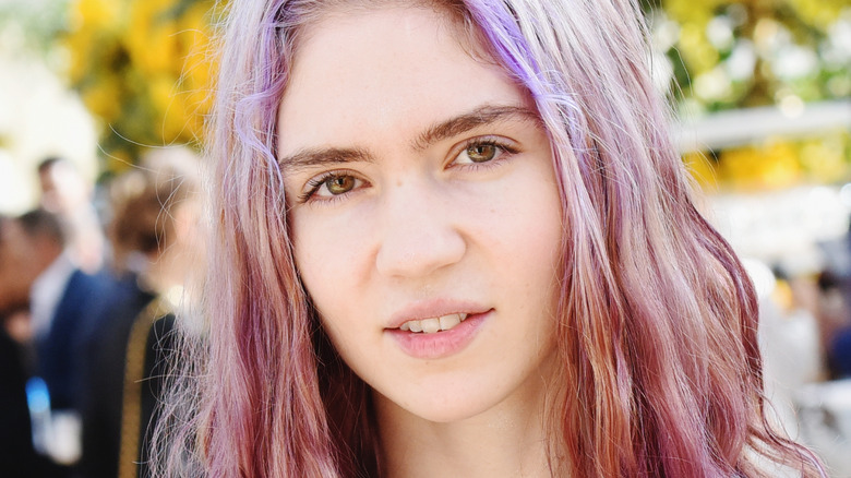 grimes dyed hair