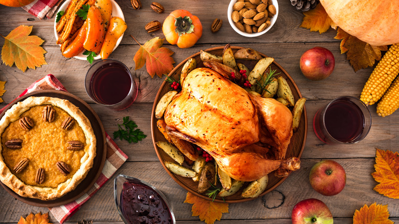 Bird's-eye view of a traditional Thanksgiving spread