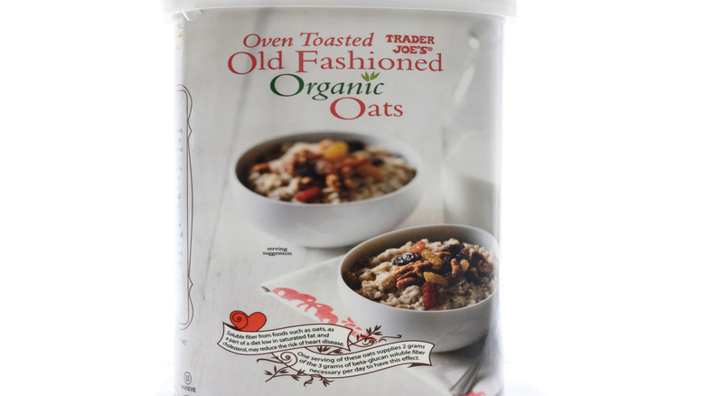 canister of old fashioend oats from trader joes