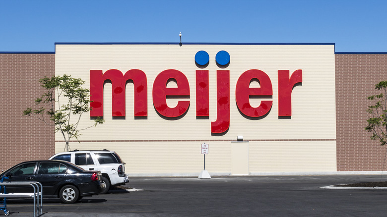 exterior of meijer grocery store