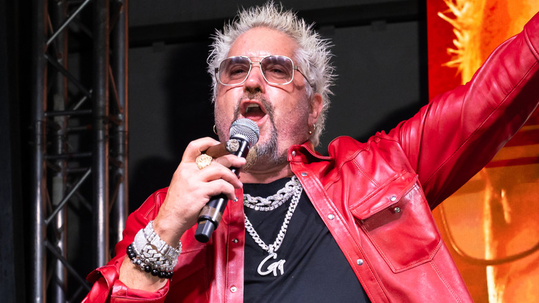 Guy Fieri speaking at event