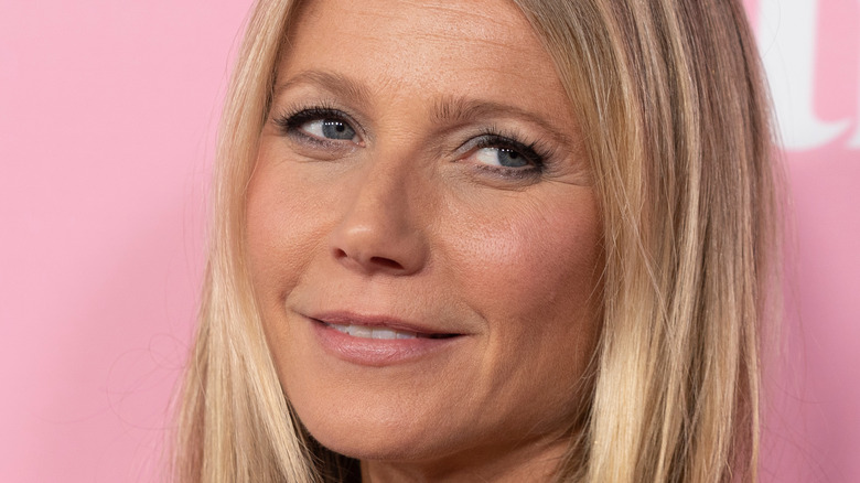 Gwyneth Paltrow red carpet closeup