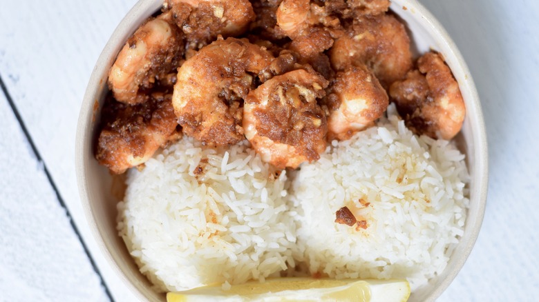 Hawaiian spicy shrimp with rice