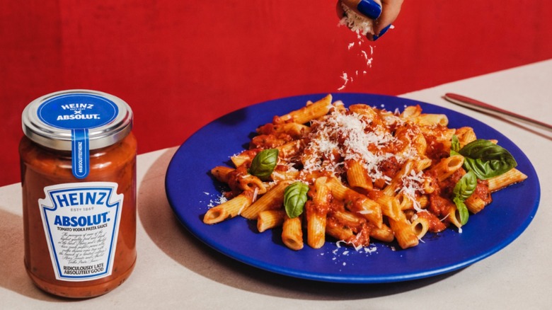 Heinz x Absolut pasta sauce