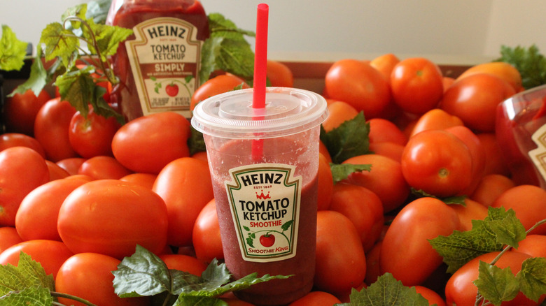 Heinz smoothie and a bottle of ketchup on a bed of tomatoes