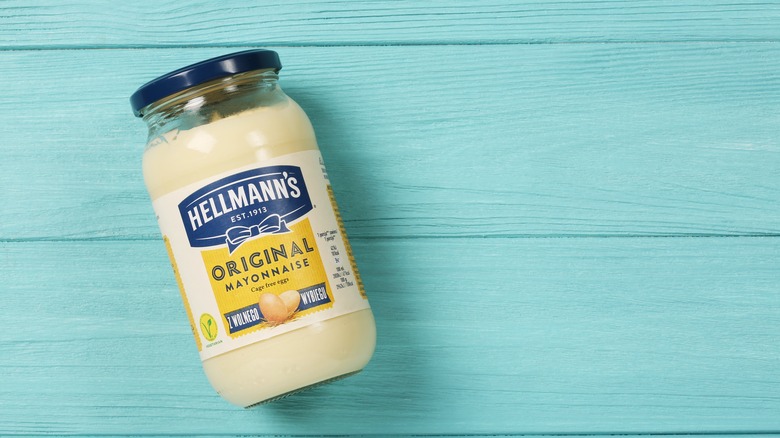 Hellmann's mayo jar on table