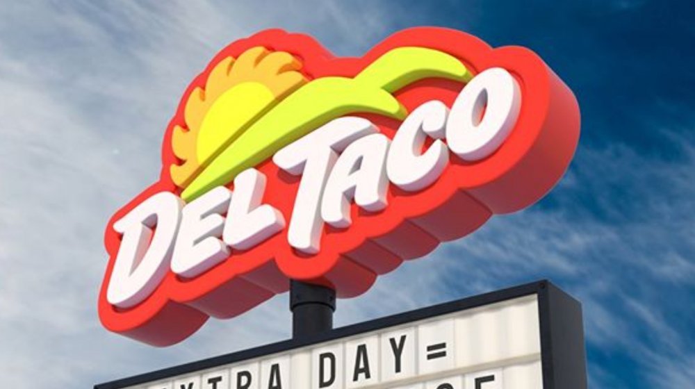 Del Taco sign