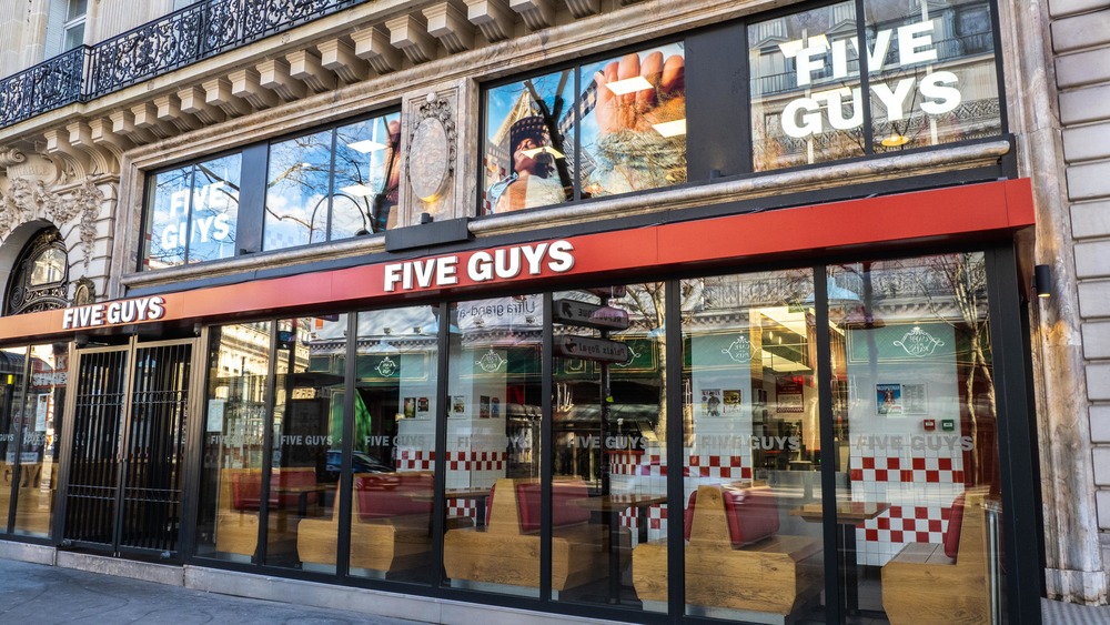 Five guys restaurant exterior