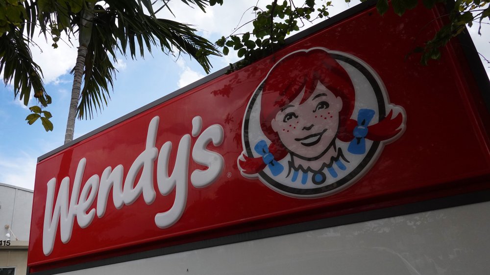 Wendy's sign