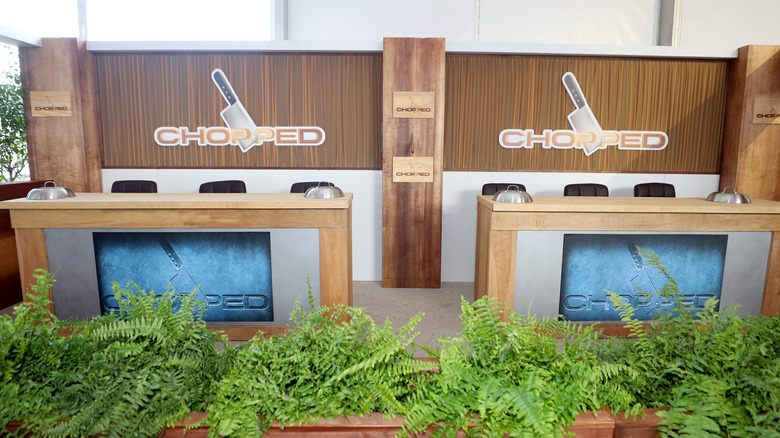 Chopped television set