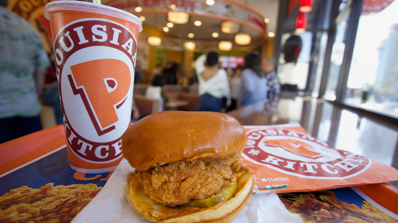 Popeyes chicken sandwich and drink