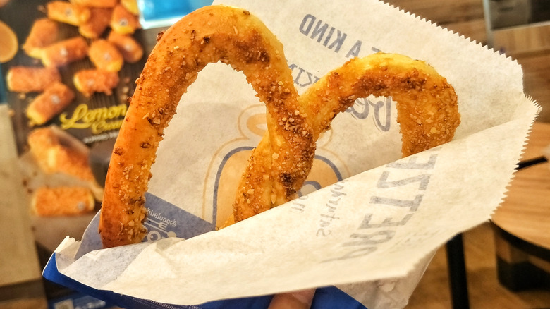 Auntie Anne's pretzel