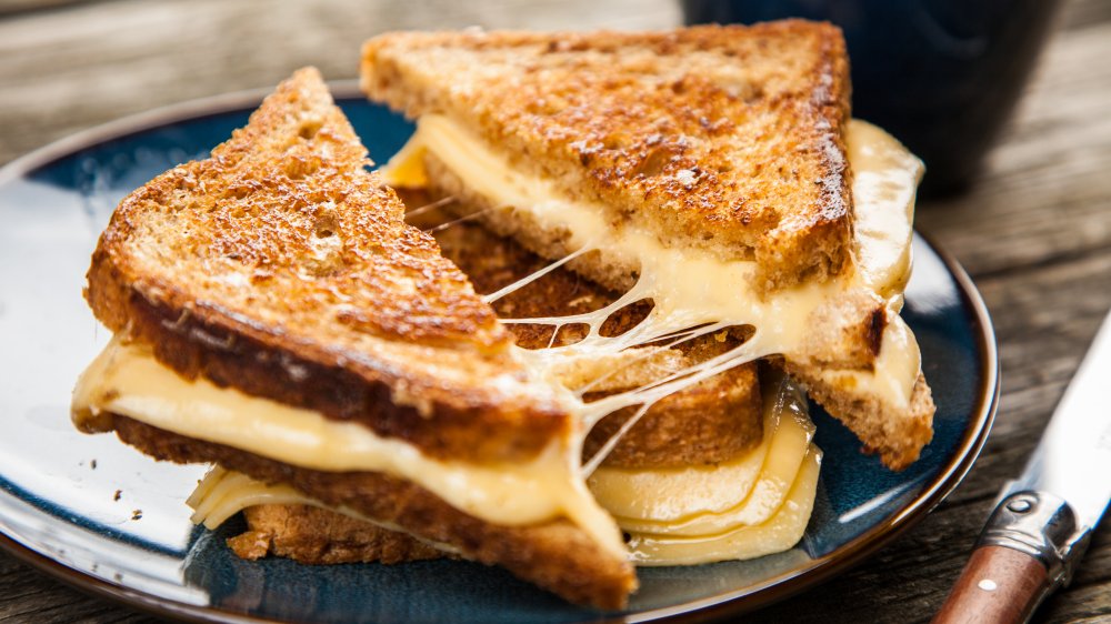 Grilled cheese sandwich