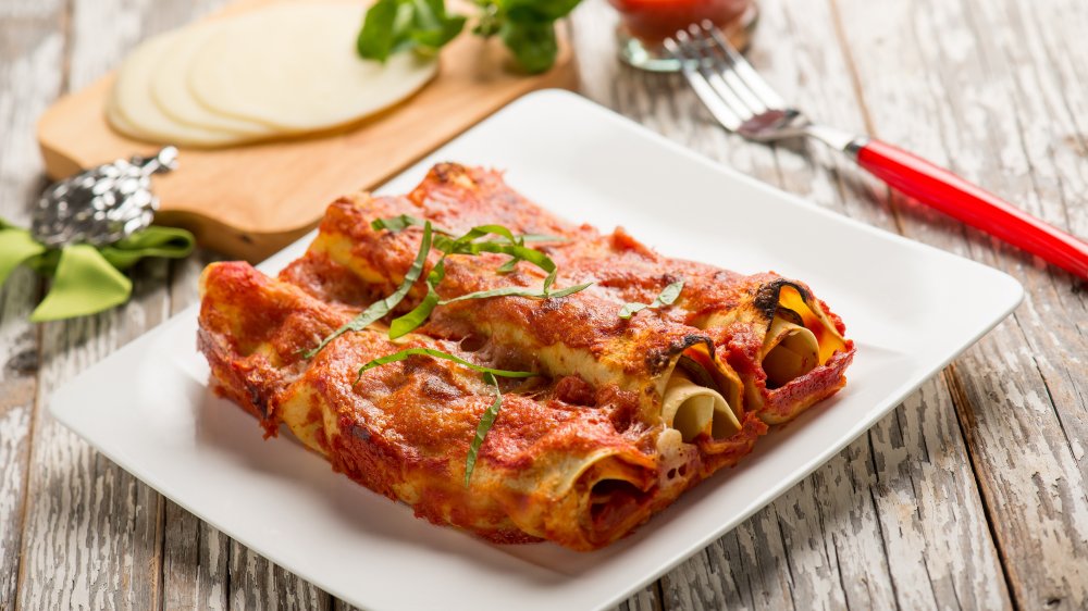 Here's The Difference Between Lasagna And Cannelloni
