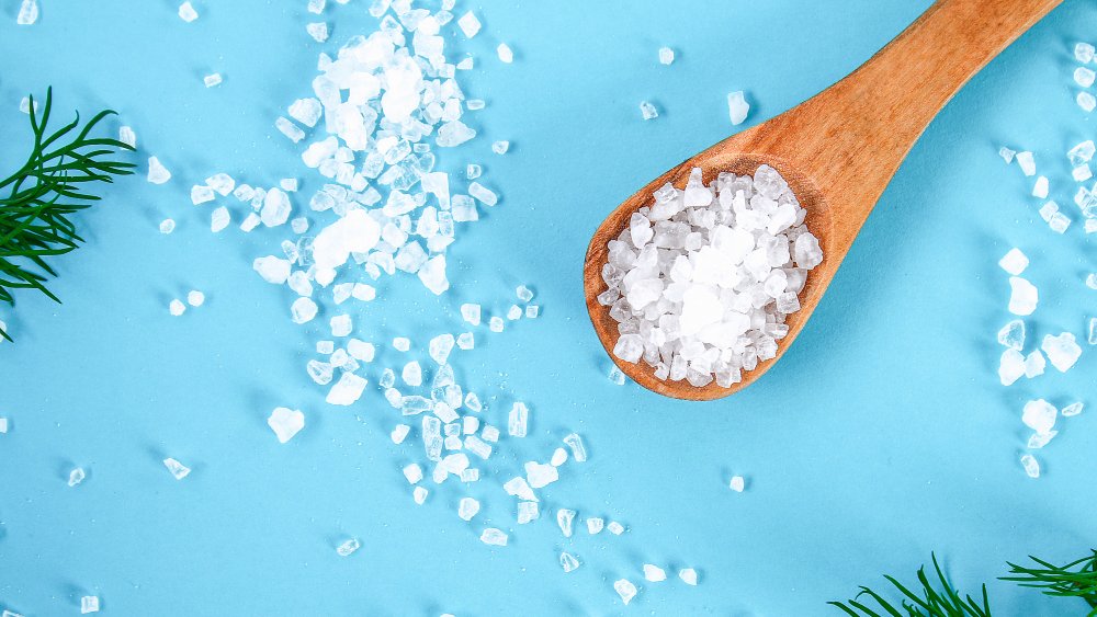 Coarse salt