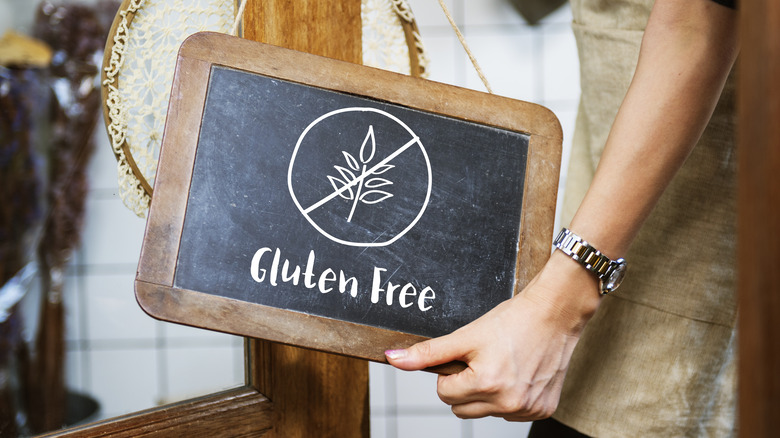 A gluten-free sign 