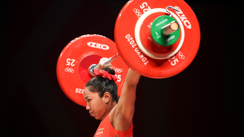 Mirabai Chanu weight-lifting in the Olympics