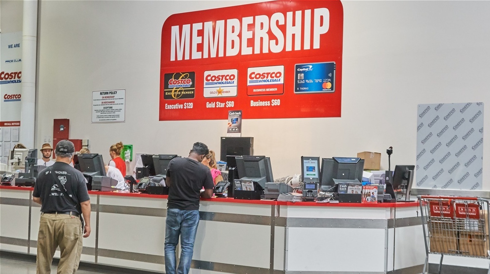 Here's What To Do If You Your Costco Membership Card On Your