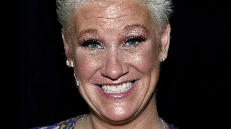 Anne Burrell smiling