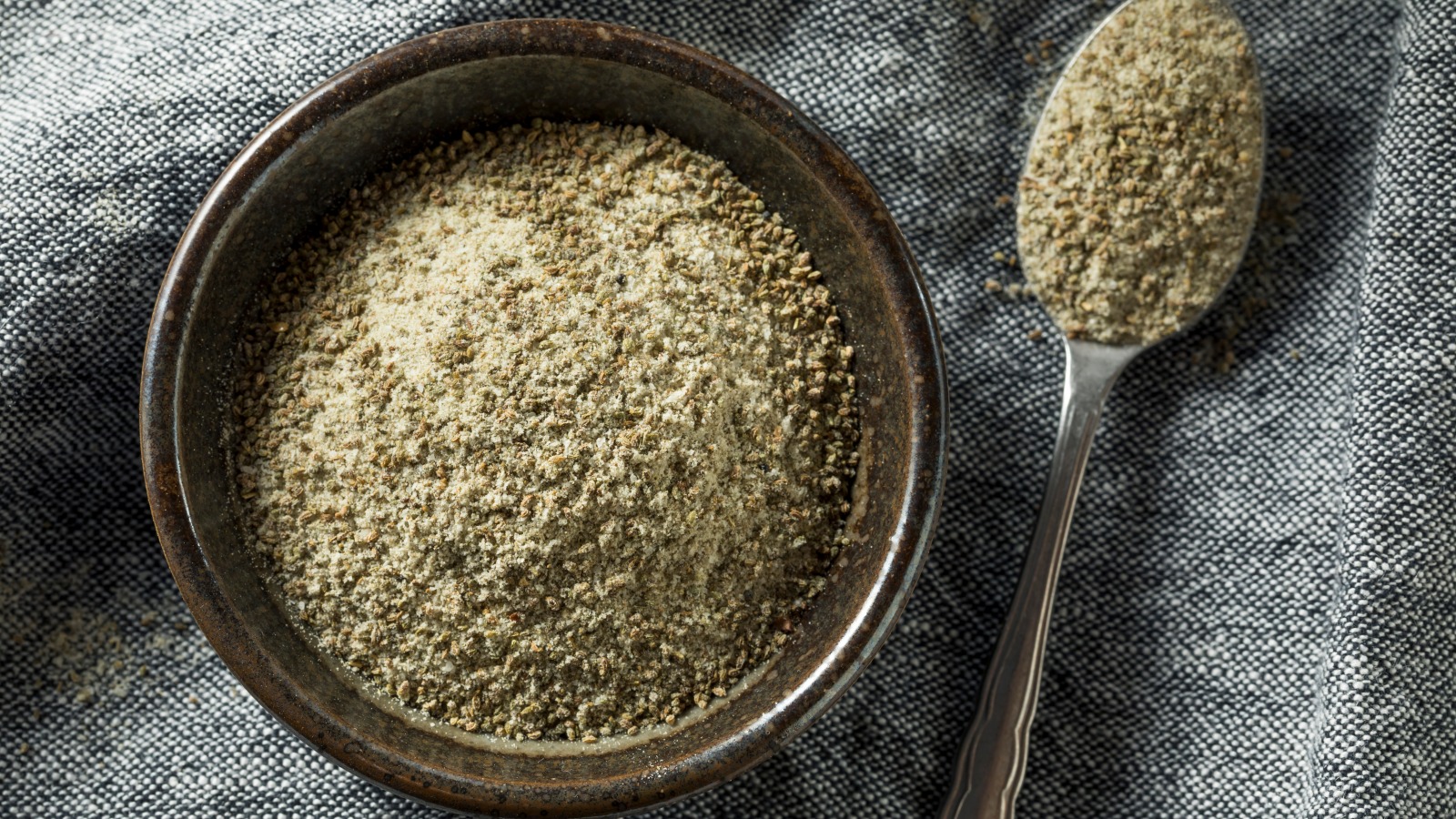 Here's What You Need To Know About Celery Salt