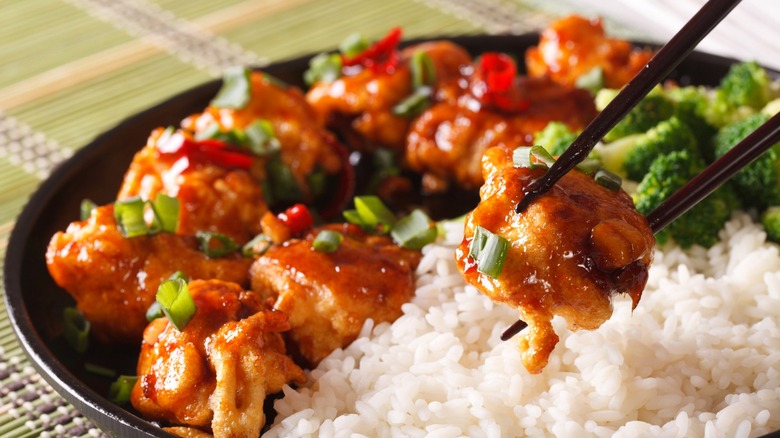 General Tso's chicken with rice and broccoli