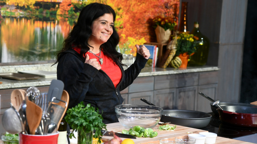 Alex Guarnaschelli doing a cooking demo