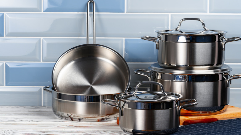 Aluminum cookware on kitchen counter