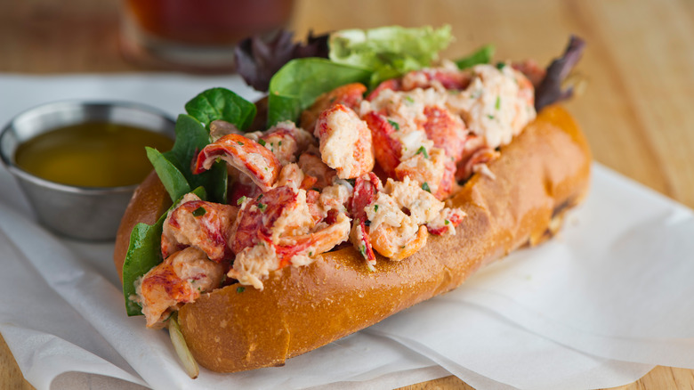 Lobster roll