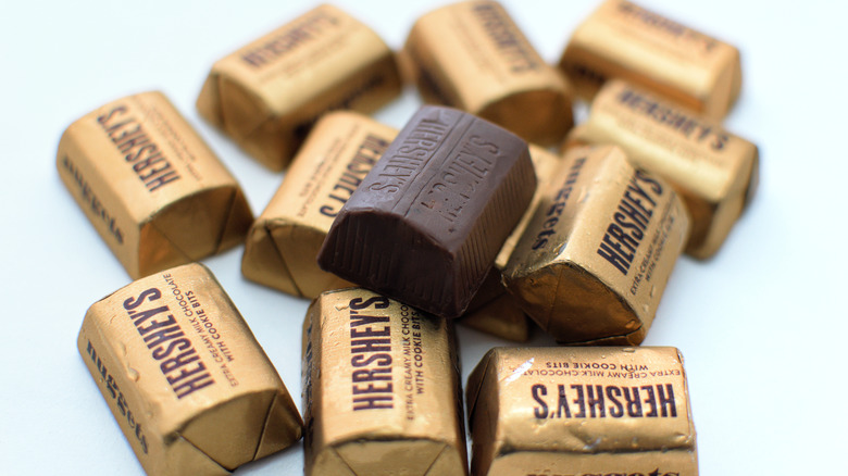Small Hershey's candies