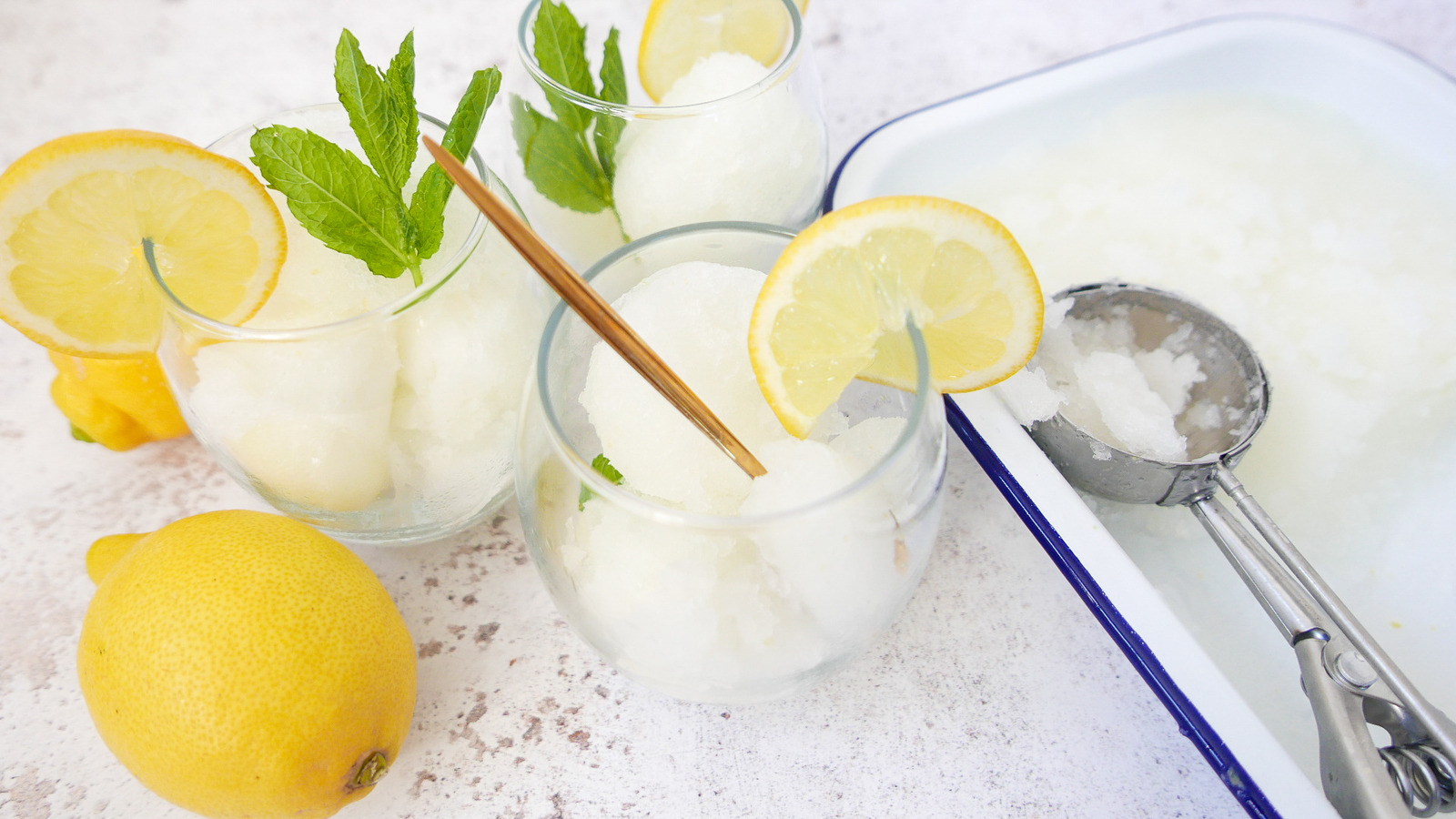 https://www.mashed.com/img/gallery/homemade-lemon-italian-ice-recipe/l-intro-1624894208.jpg