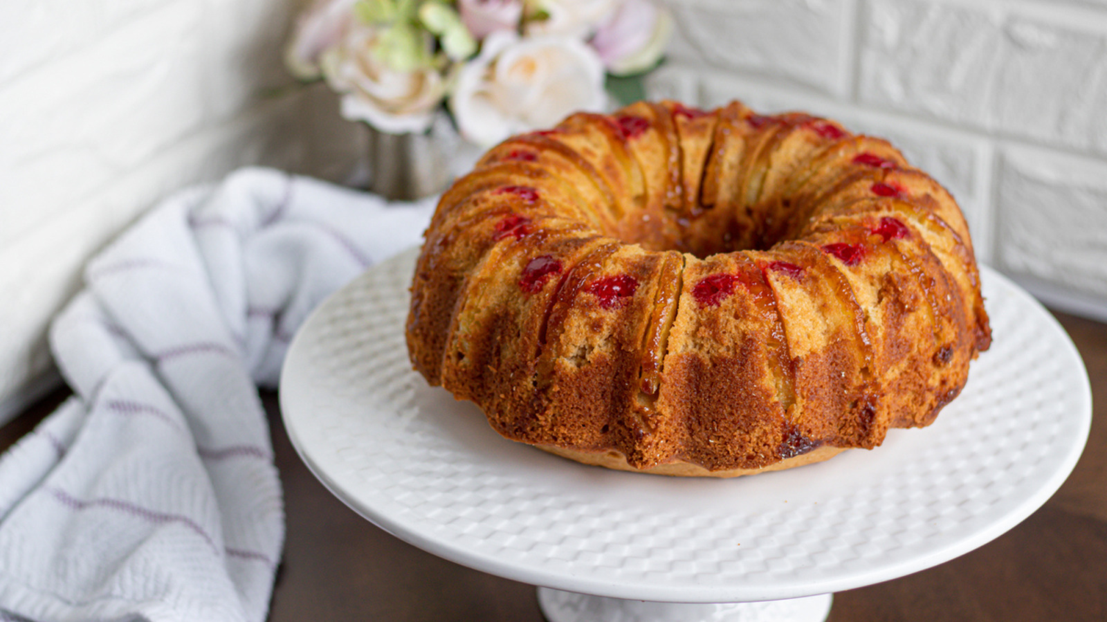Pineapple Upside Down Bundt Cake Recipe