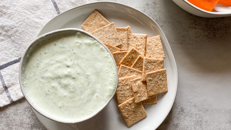 tzatziki in a bowl 