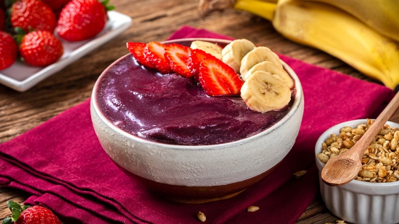 acai bowl with strawberries and bananas