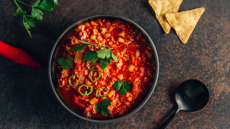 Bowl of chili con carne