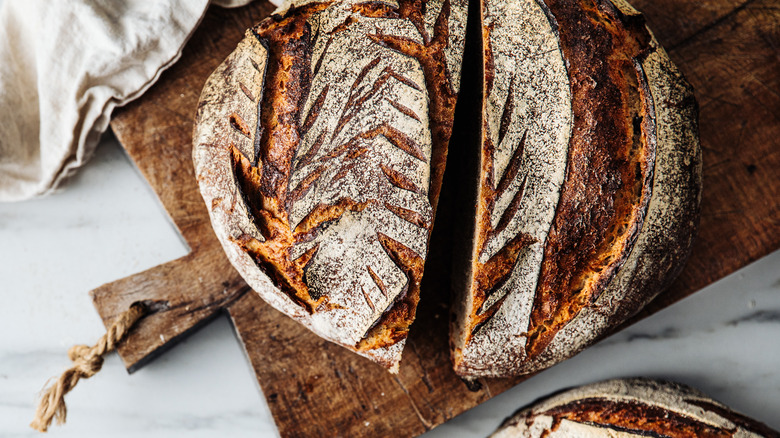 Sourdough loaves with scored patterns