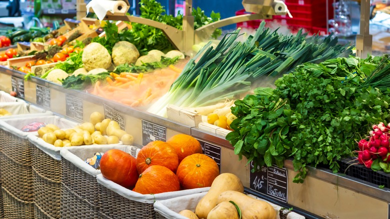 produce section in a grocery store