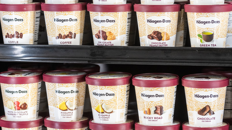 Häagen-Dazs pints on store shelf