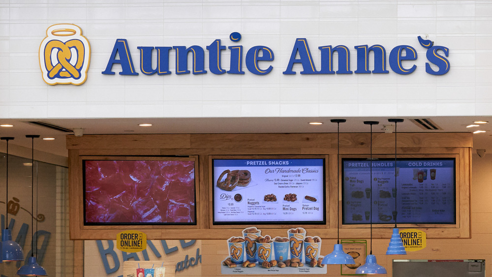 Auntie Anne's Store