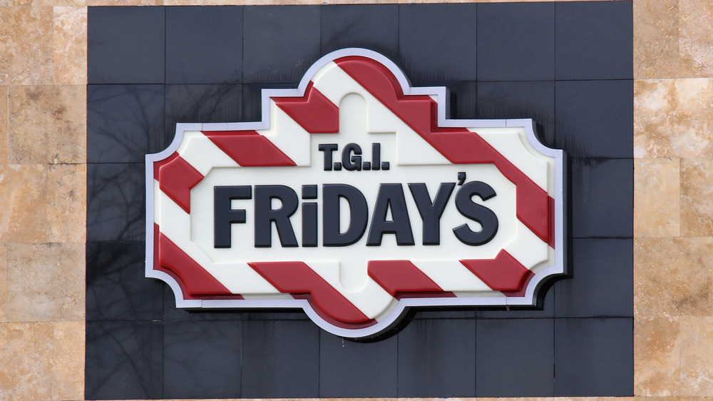 TGI Fridays sign