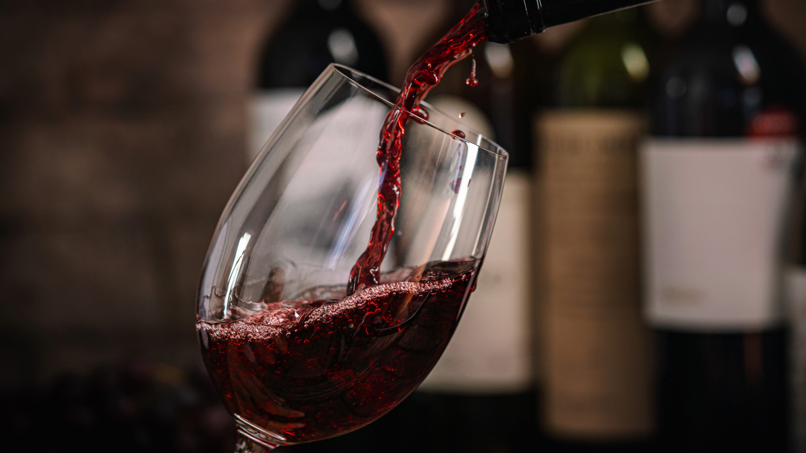<a href="https://www.mashed.com/2275309/price-good-bottle-merlot-2026/" target="_blank">How Much Should You Spend On A Good Bottle Of Merlot In 2026?</a>