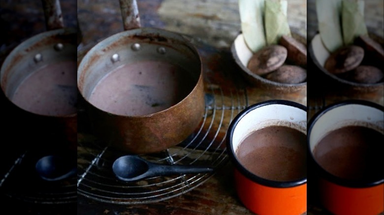 Chocolate tea